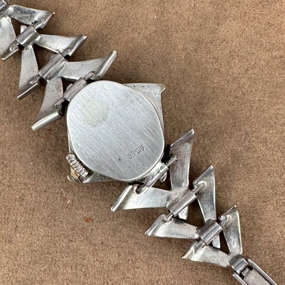 Fabulous Vintage 1920-1930's Ladies Wrist Watch Bracelet with Marcasite Settings - Picture 7 of 10